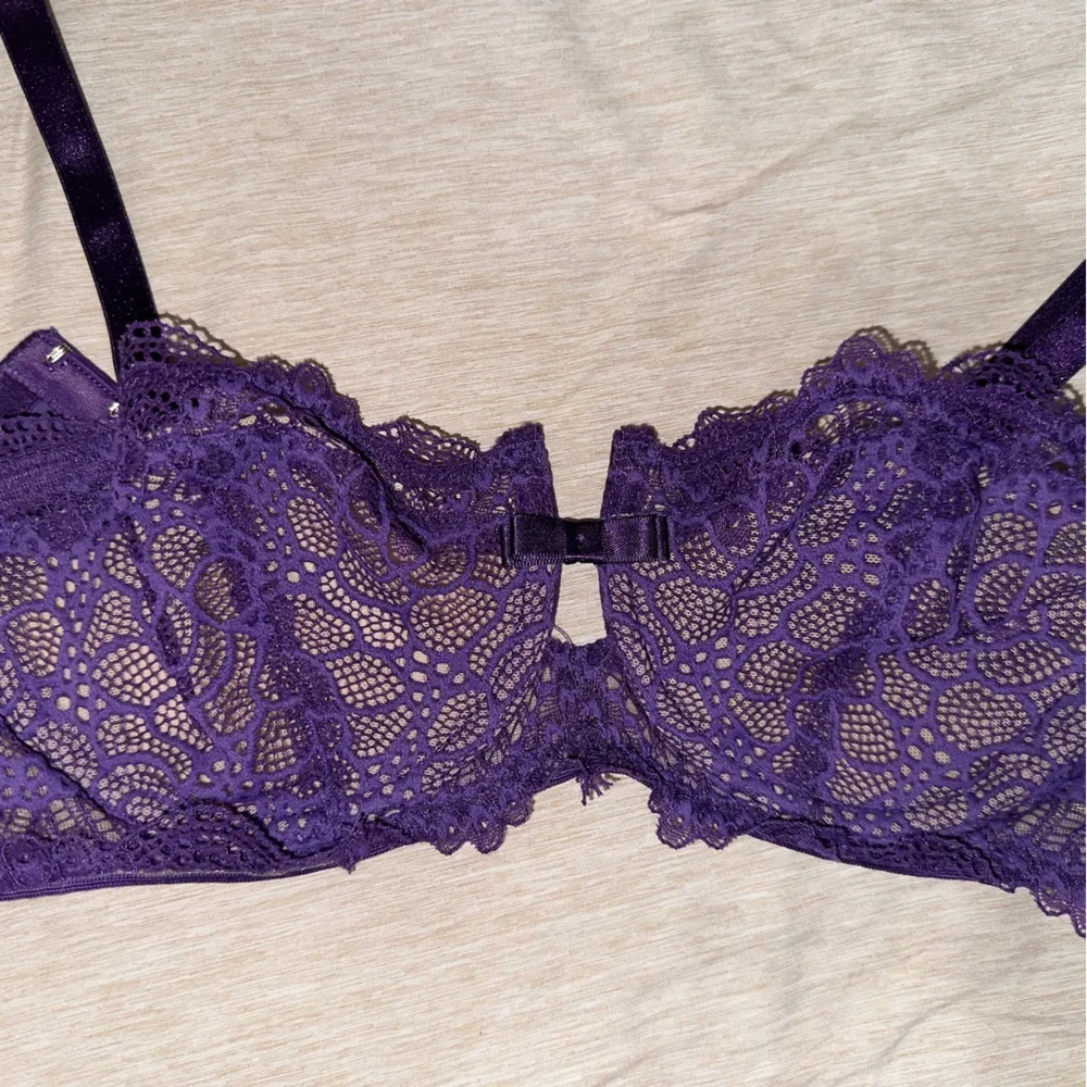 Sexy Purple Lace Balconette Scalloped Bra - Picture 4 of 5